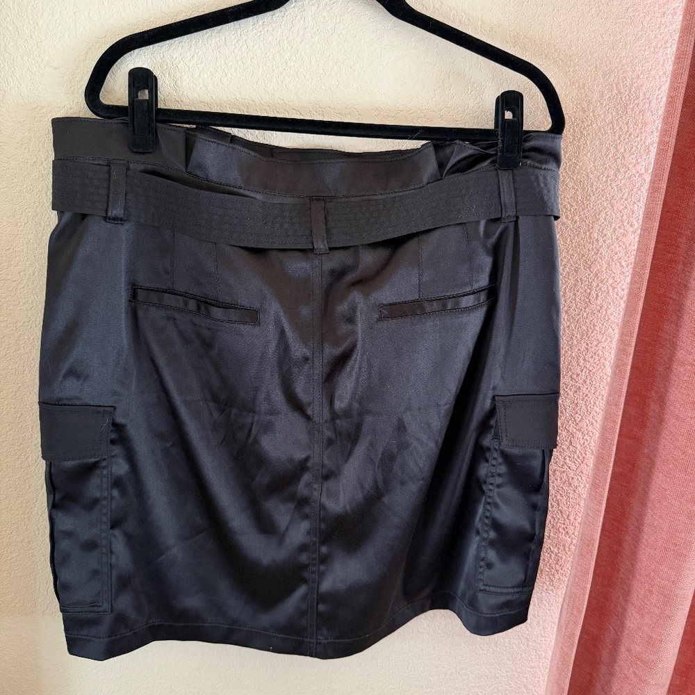 White House Black Market Women’s Belted Satin Utility Jacket & Skirt Set 18 - Picture 8 of 12